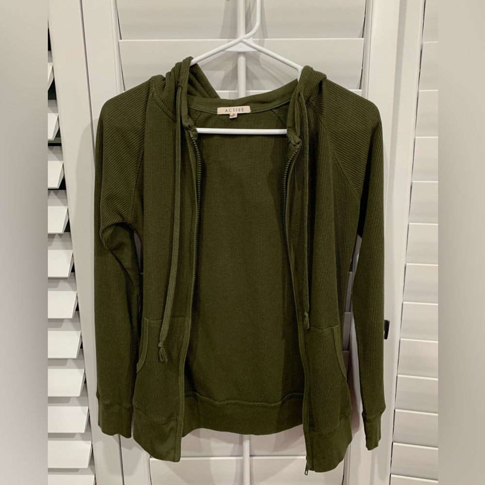 Active Jacket - Picture 3 of 6